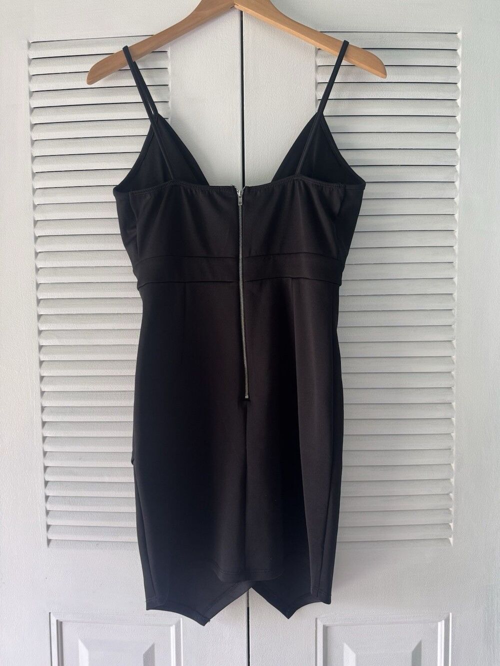 Charlotte Russe Black Bodycon Gold Buckle Dress M - Picture 6 of 7